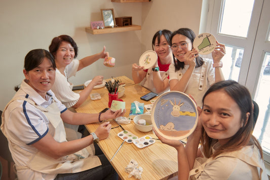 What Is Pottery Painting? - Clay Clay Pottery